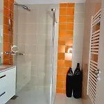 Aria Serena - Sejour Vue En Centre-ville - Classe 4 Etoiles *