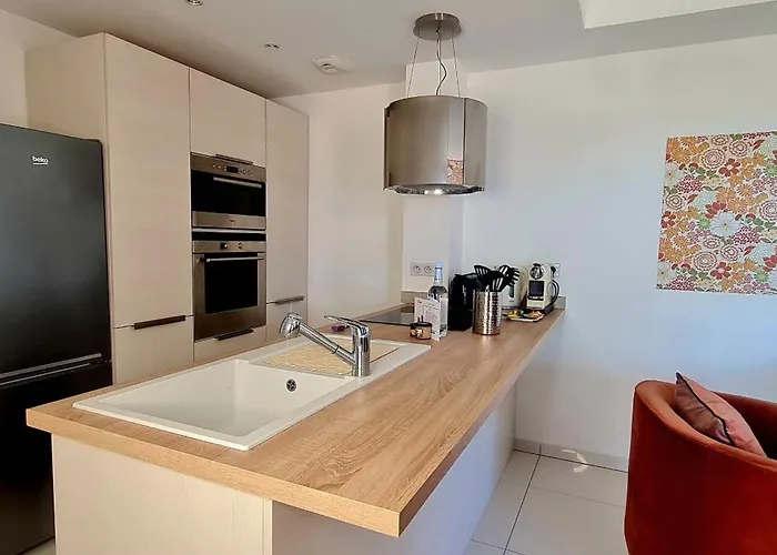 Apartment Aria Serena - Sejour Vue En Centre-ville - Classe 4 Etoiles *