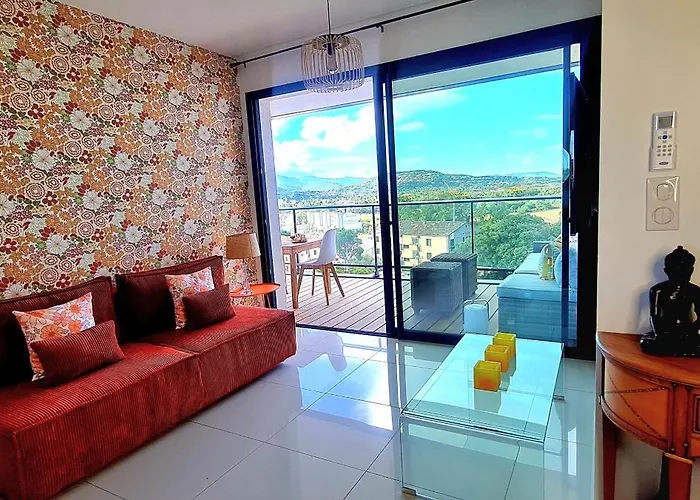 Aria Serena - Sejour Vue En Centre-ville - Classe 4 Etoiles